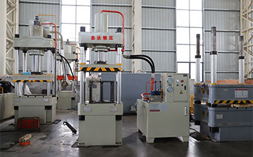 四柱液壓機操作規程和使用流程