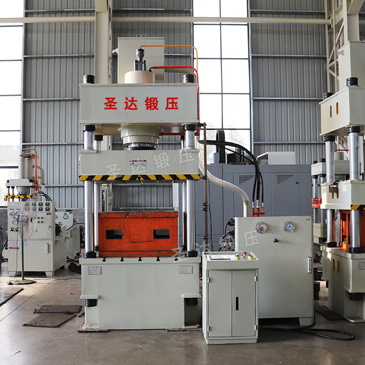 200噸三梁四柱液壓機 200噸三梁四柱液壓機